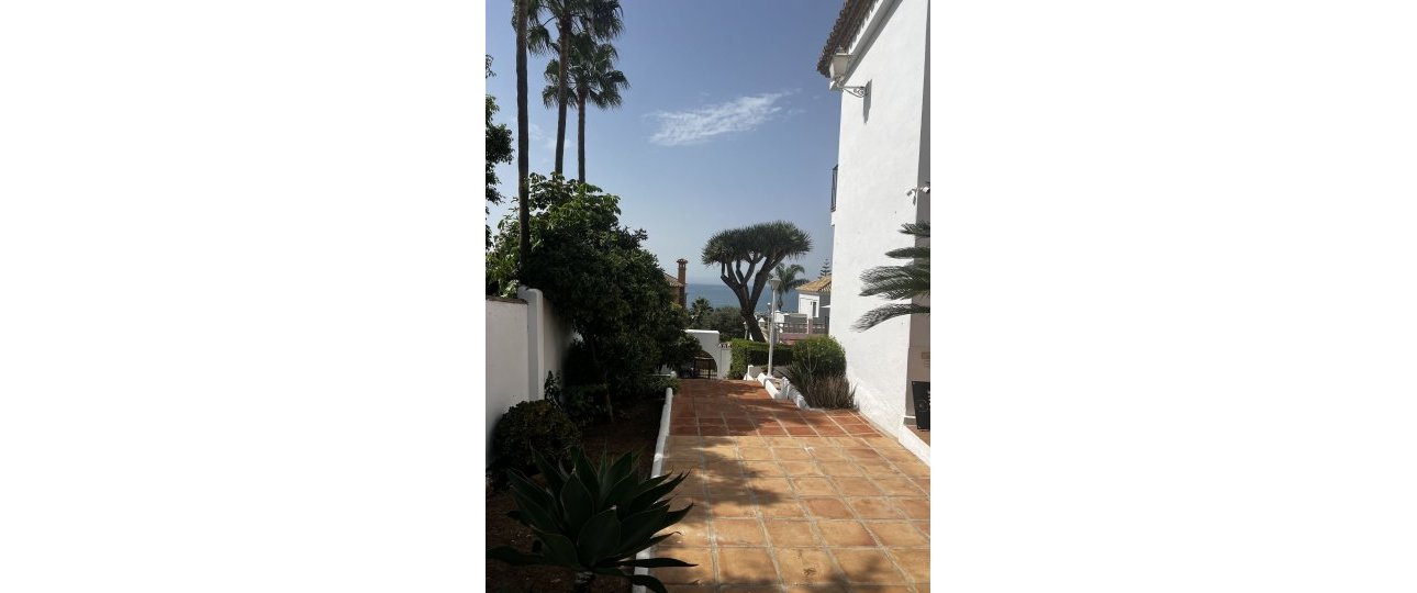 Rynek wtórny - Villa - Estepona - Estepona Centro