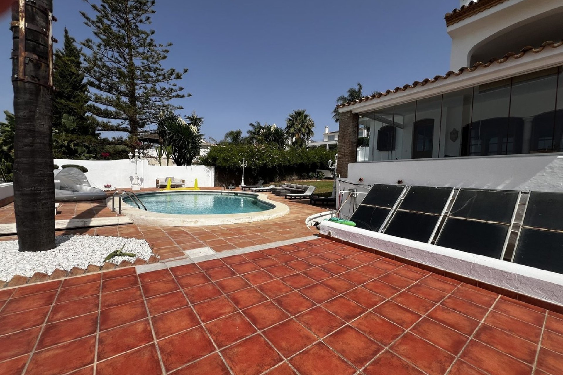 Rynek wtórny - Villa - Estepona - Estepona Centro