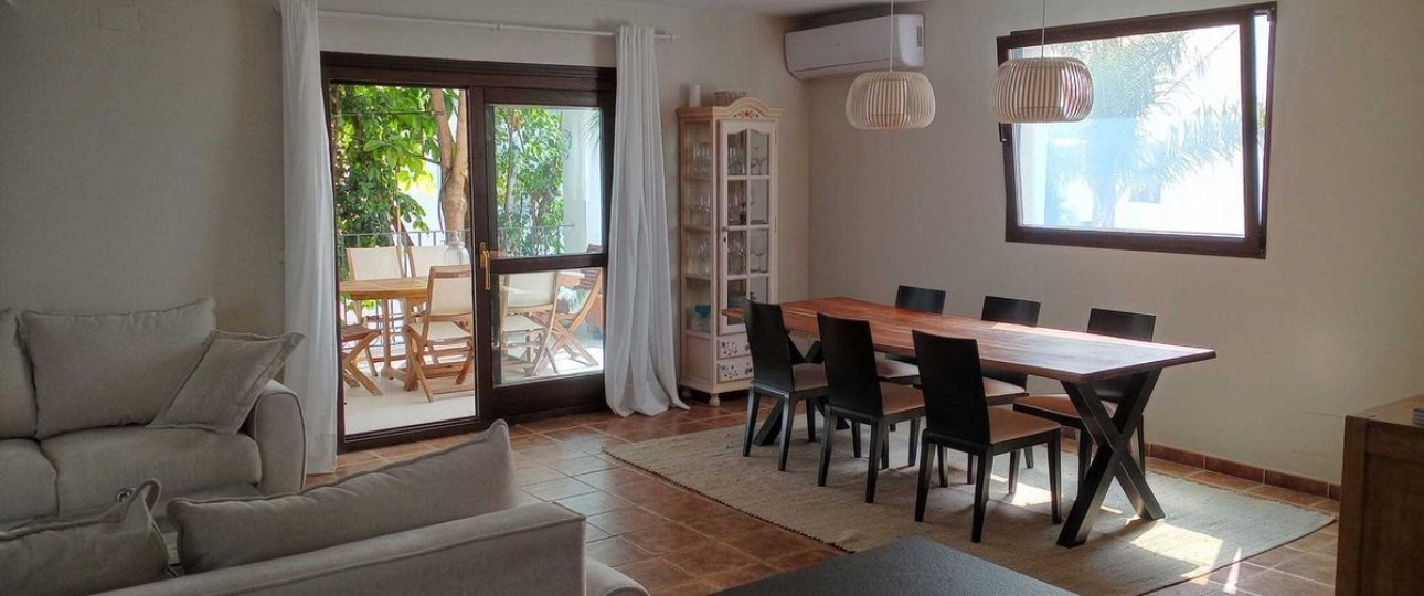 Rynek wtórny - Villa - Estepona - Estepona Centro