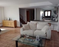 Rynek wtórny - Villa - Estepona - Estepona Centro