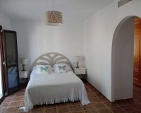 Rynek wtórny - Villa - Estepona - Estepona Centro