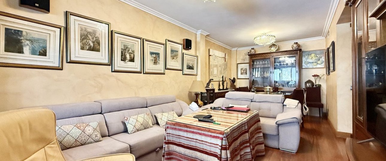 Rynek wtórny - Villa - Estepona - Estepona Centro