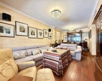 Rynek wtórny - Villa - Estepona - Estepona Centro