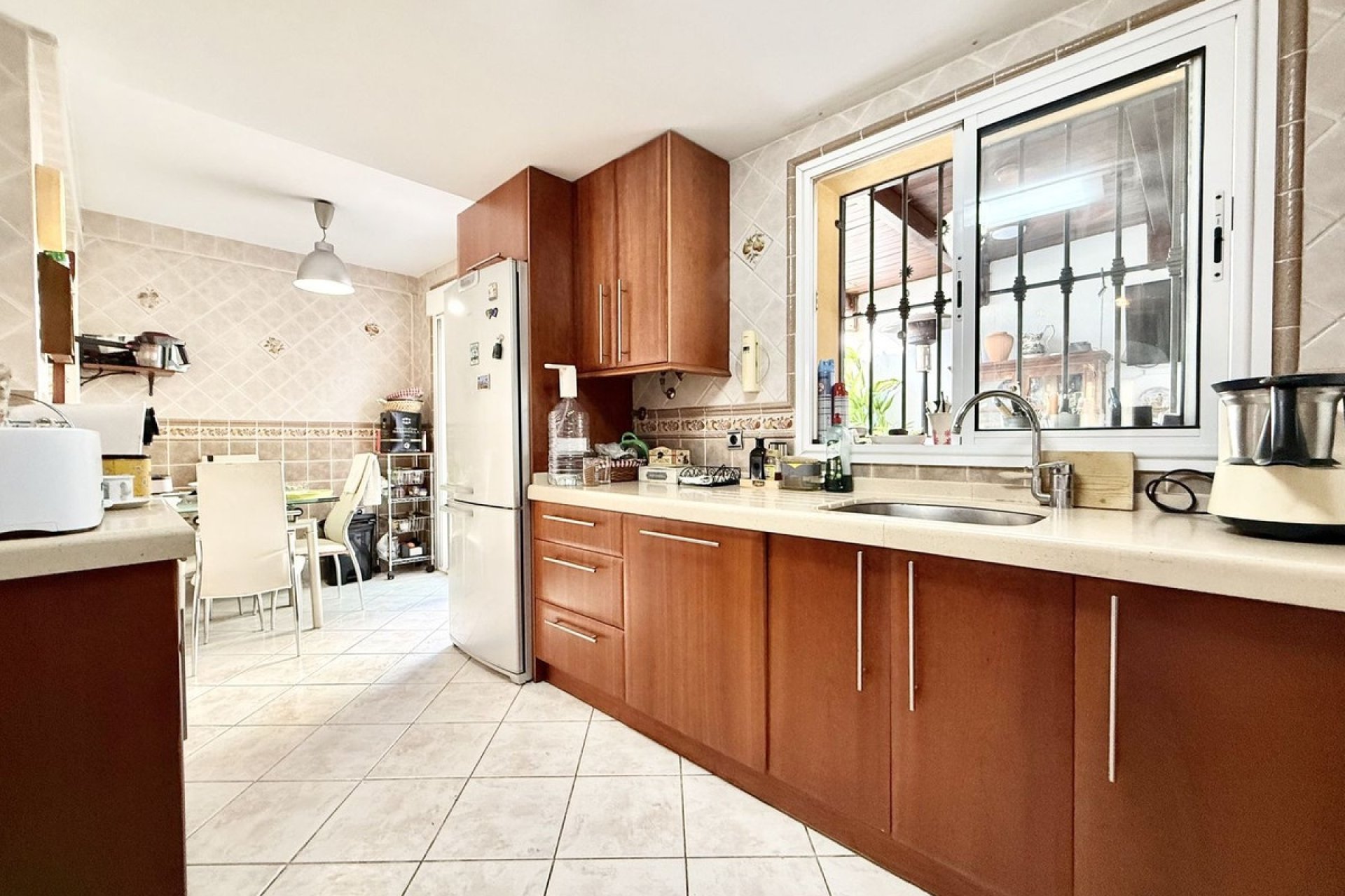 Rynek wtórny - Villa - Estepona - Estepona Centro