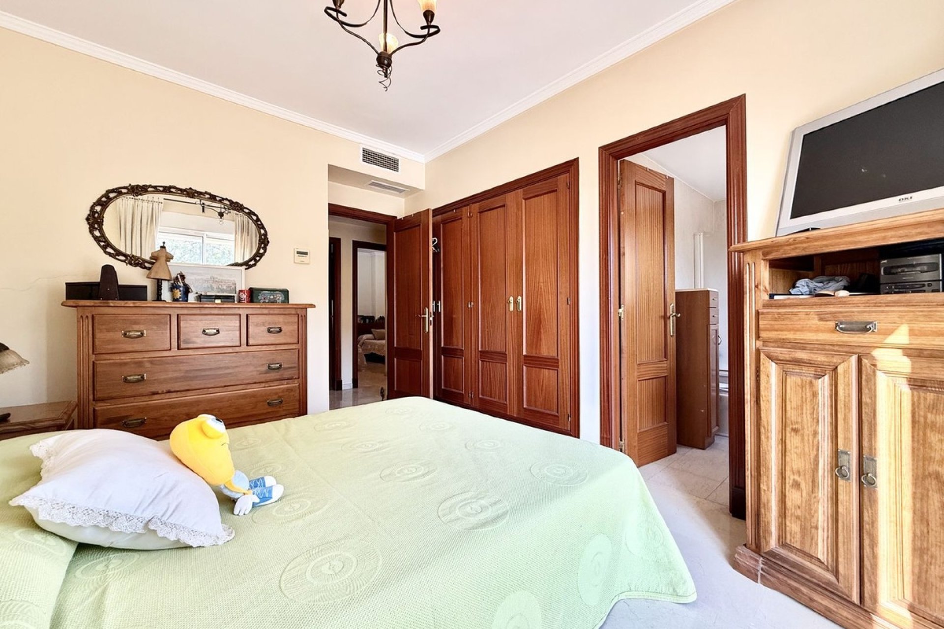 Rynek wtórny - Villa - Estepona - Estepona Centro