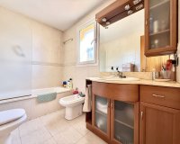 Rynek wtórny - Villa - Estepona - Estepona Centro
