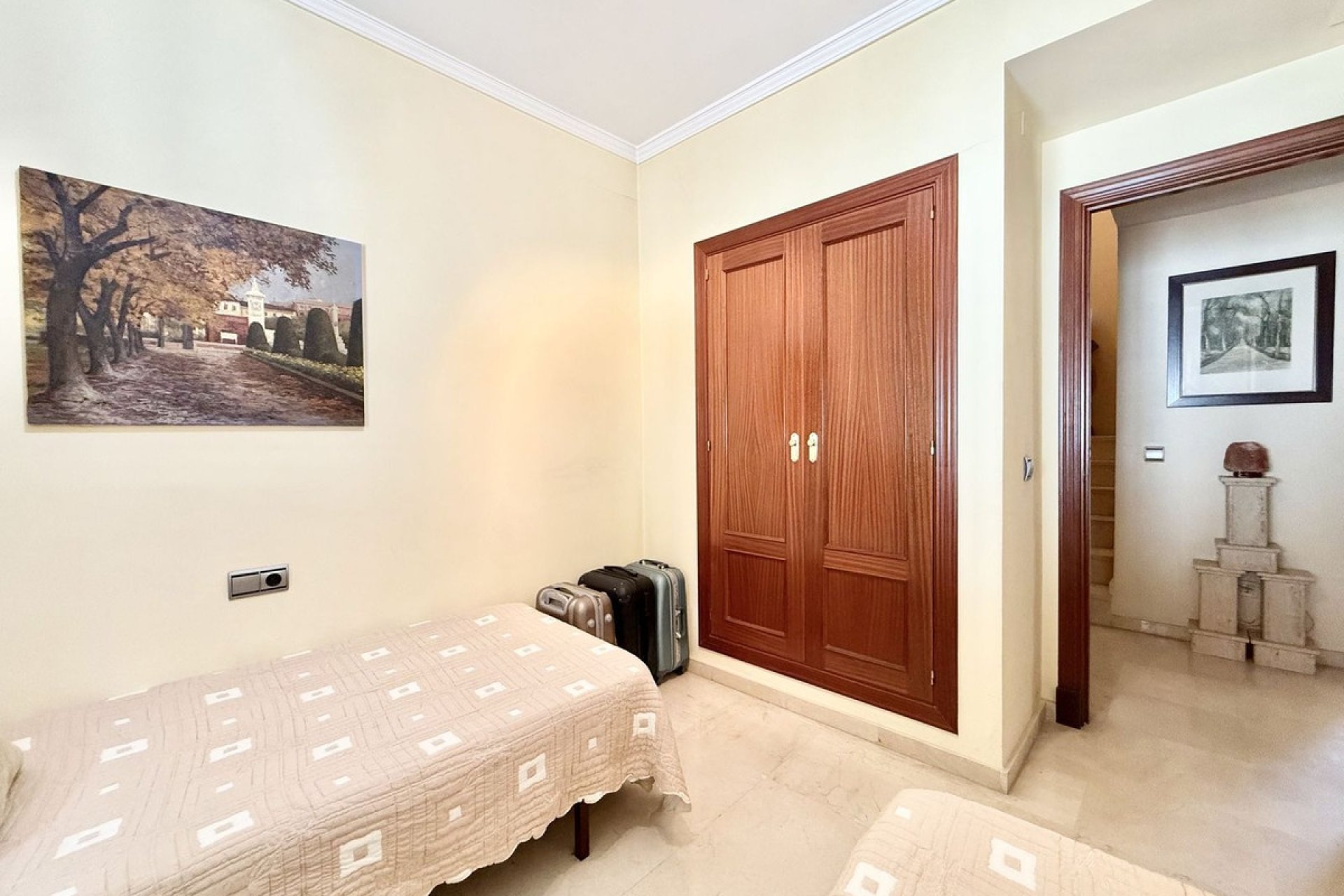 Rynek wtórny - Villa - Estepona - Estepona Centro