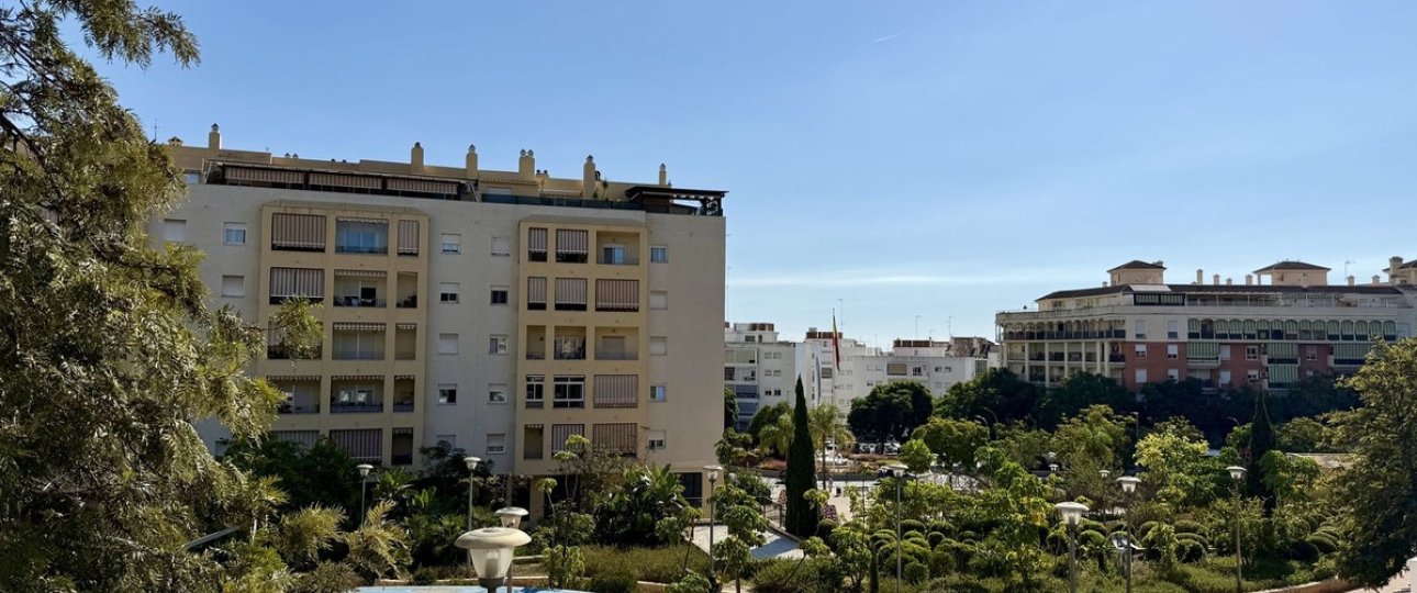 Rynek wtórny - Villa - Estepona - Estepona Centro