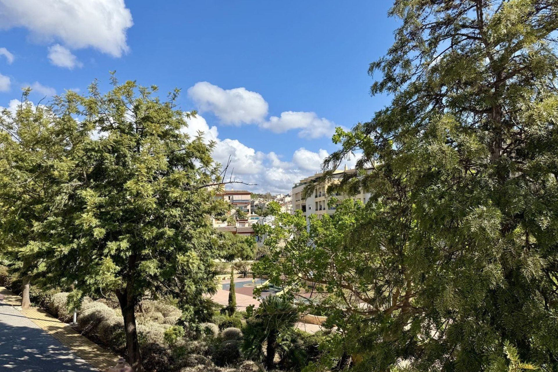 Rynek wtórny - Villa - Estepona - Estepona Centro