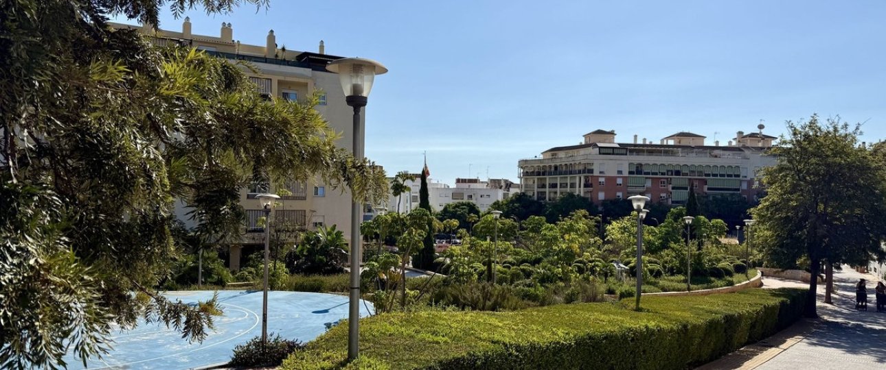 Rynek wtórny - Villa - Estepona - Estepona Centro