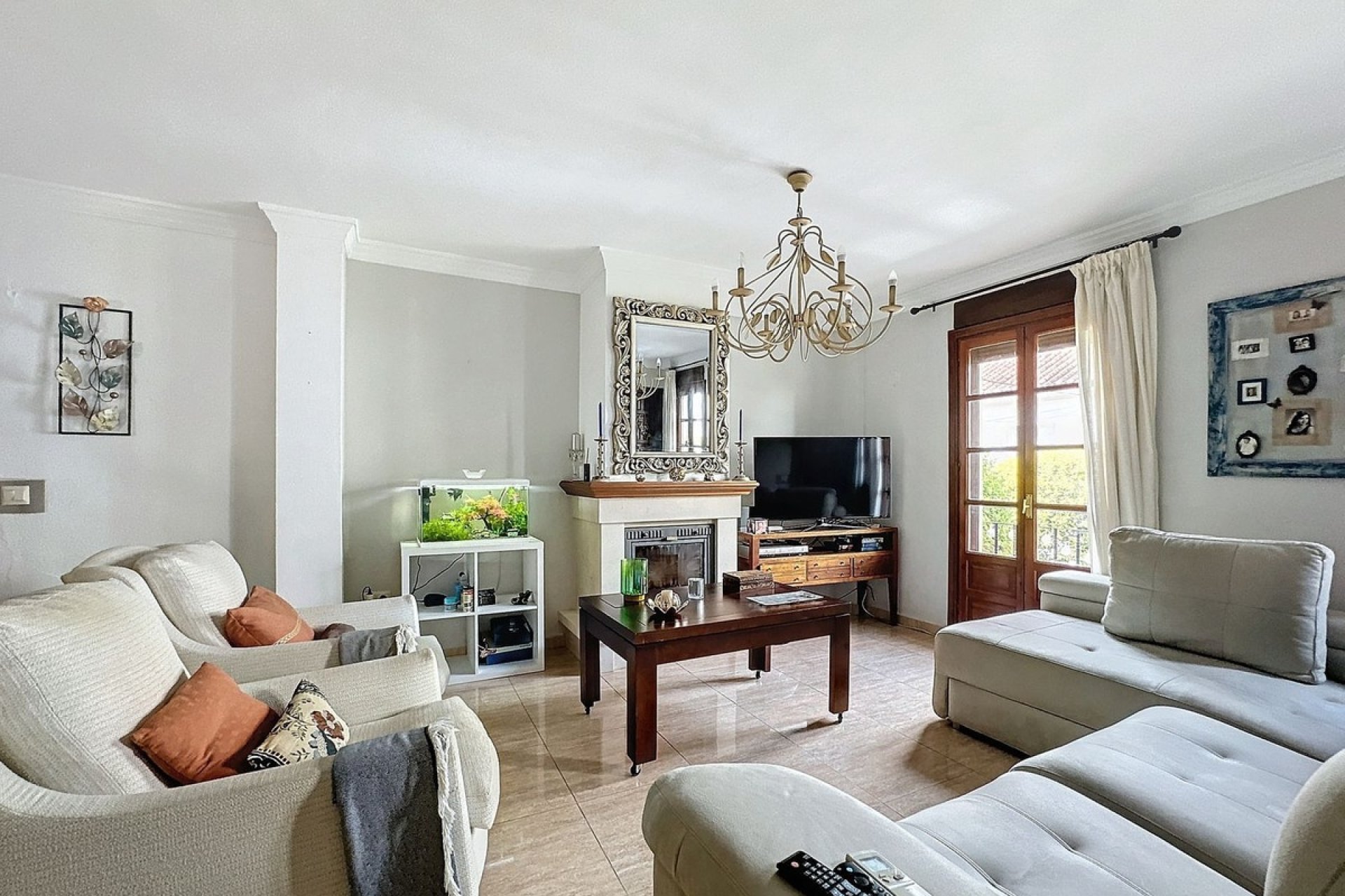 Rynek wtórny - Villa - Estepona - Estepona Centro
