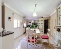 Rynek wtórny - Villa - Estepona - Estepona Centro