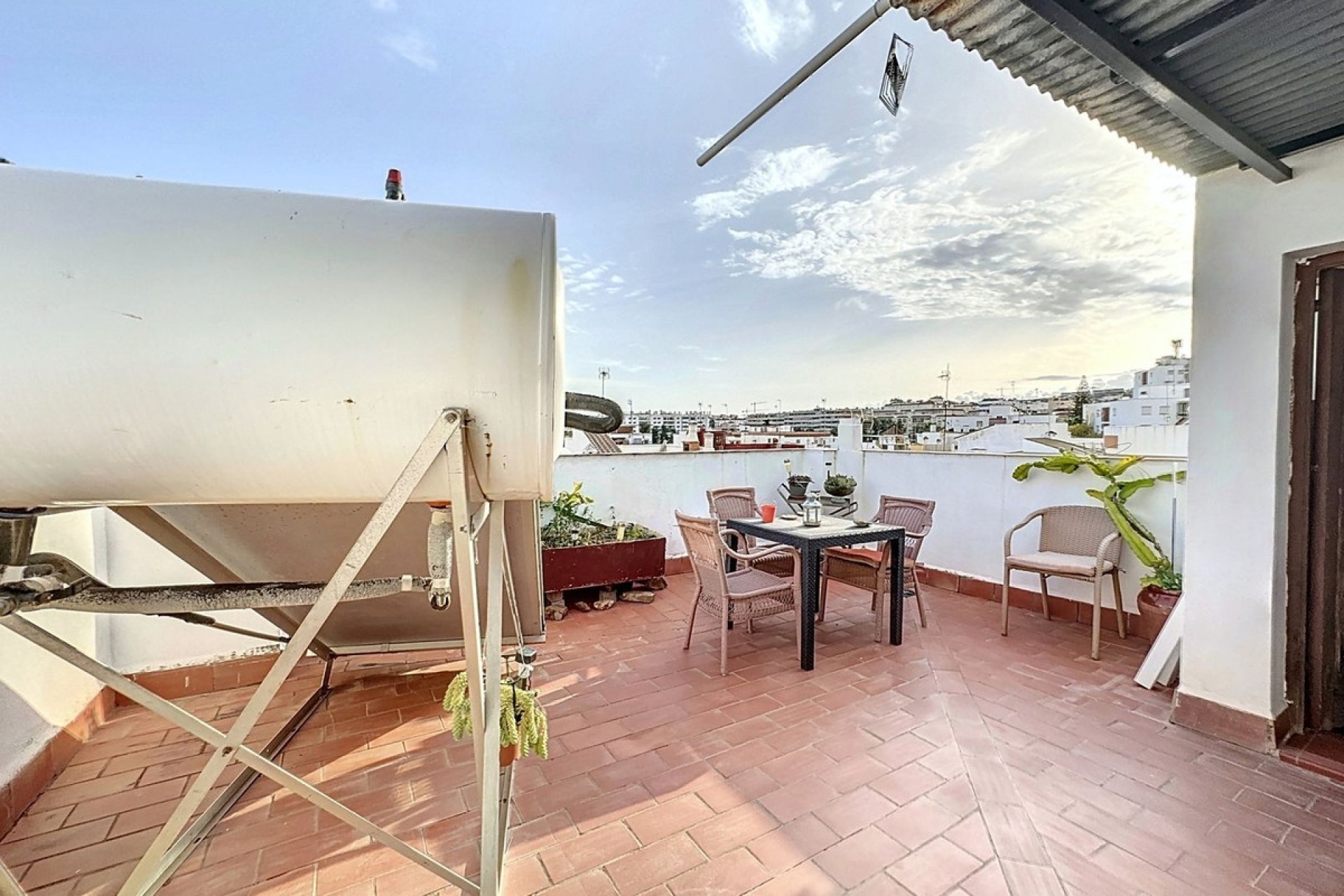 Rynek wtórny - Villa - Estepona - Estepona Centro