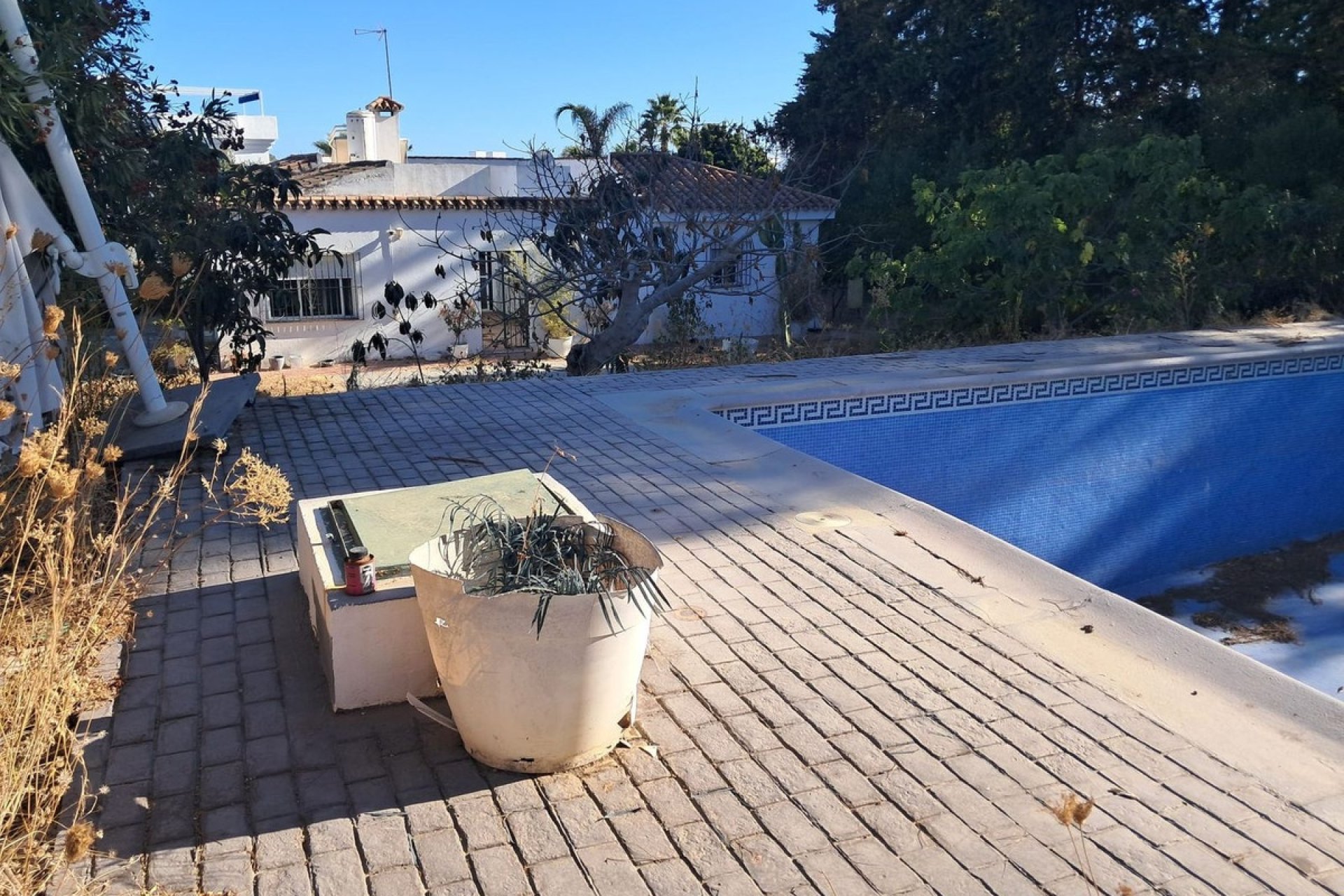 Rynek wtórny - Villa - Estepona - Estepona Centro