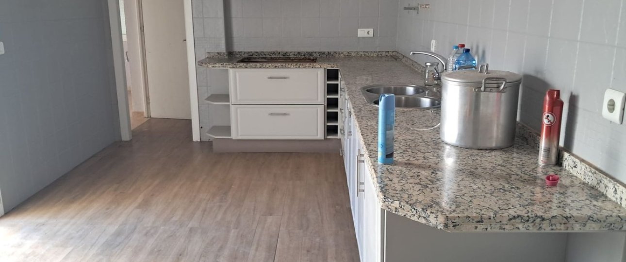 Rynek wtórny - Villa - Estepona - Estepona Centro
