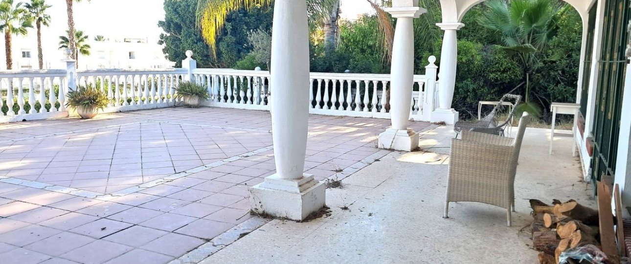 Rynek wtórny - Villa - Estepona - Estepona Centro