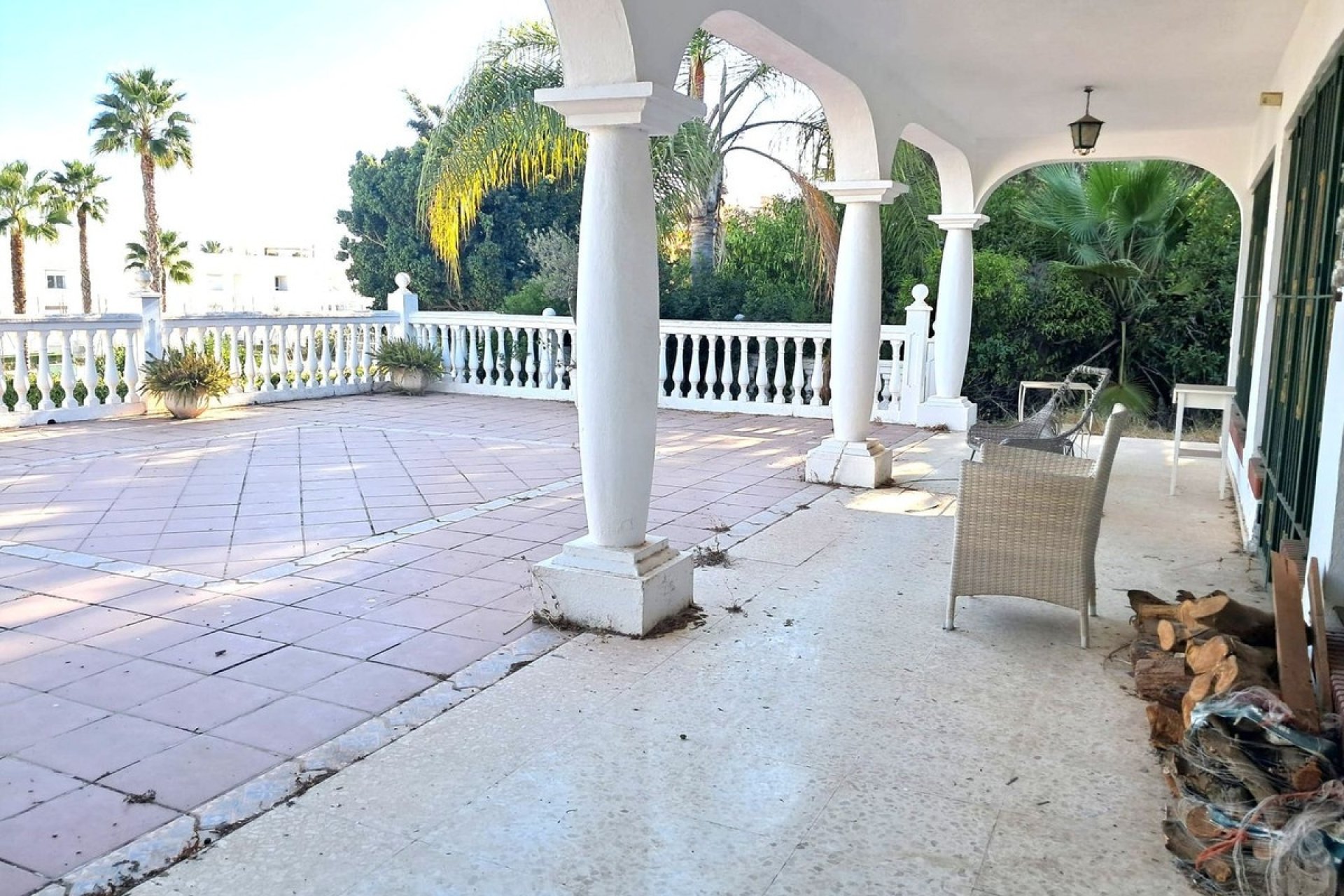 Rynek wtórny - Villa - Estepona - Estepona Centro