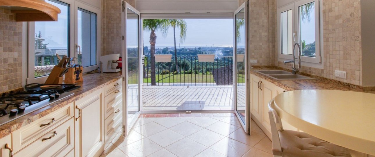 Rynek wtórny - Villa - Estepona - Estepona Centro