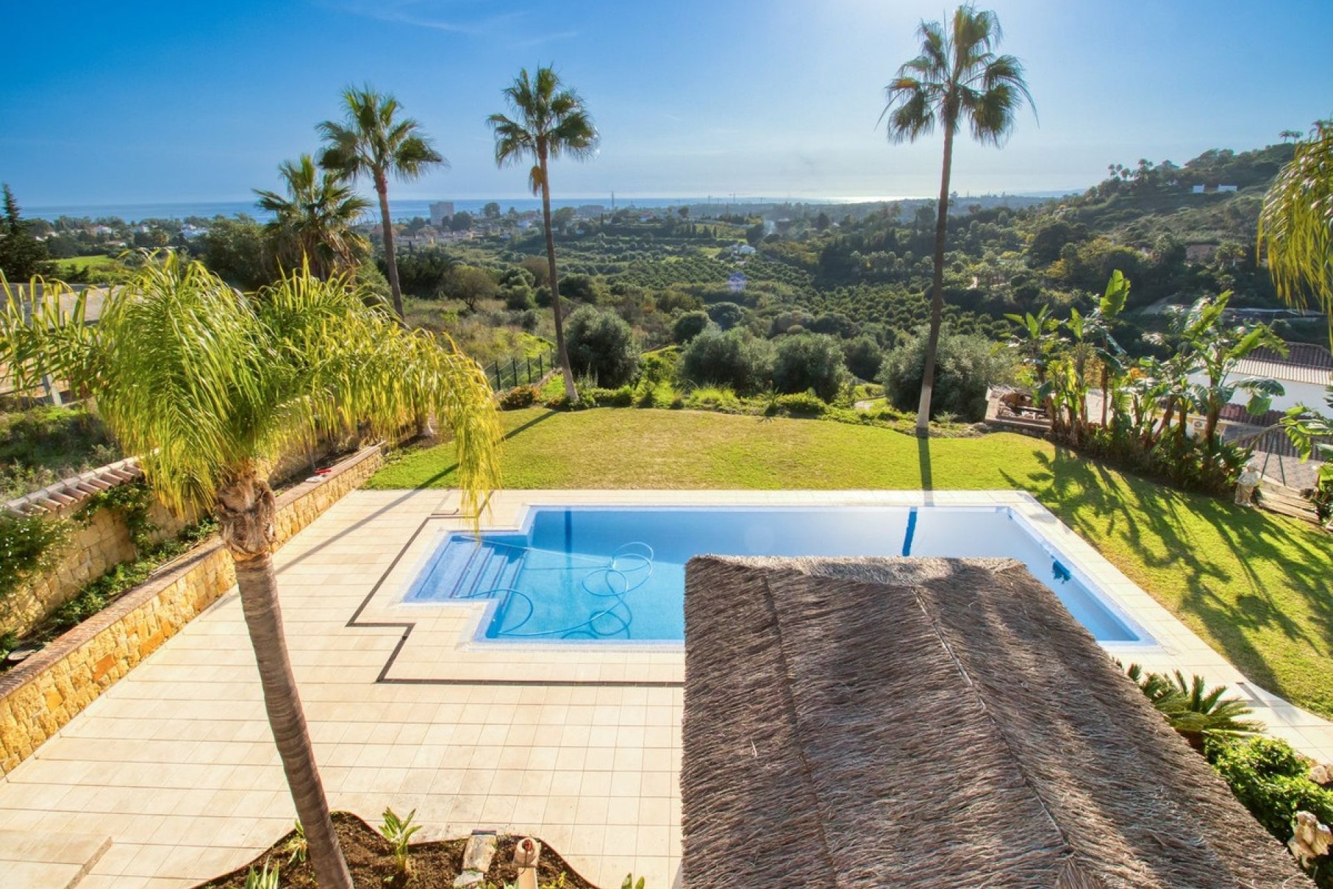 Rynek wtórny - Villa - Estepona - Estepona Centro