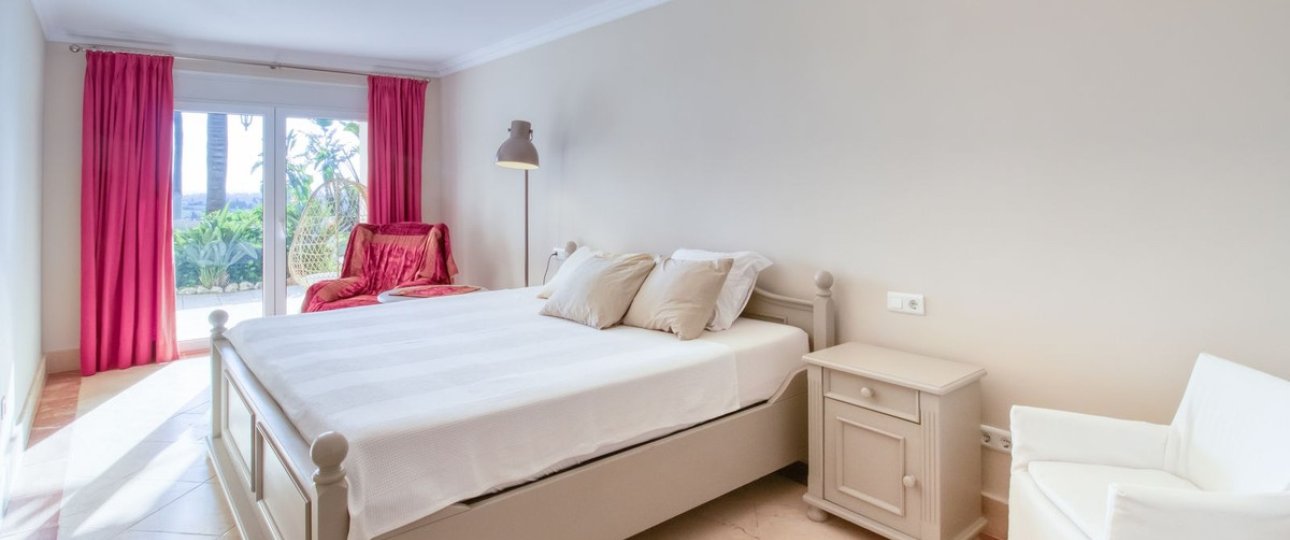 Rynek wtórny - Villa - Estepona - Estepona Centro