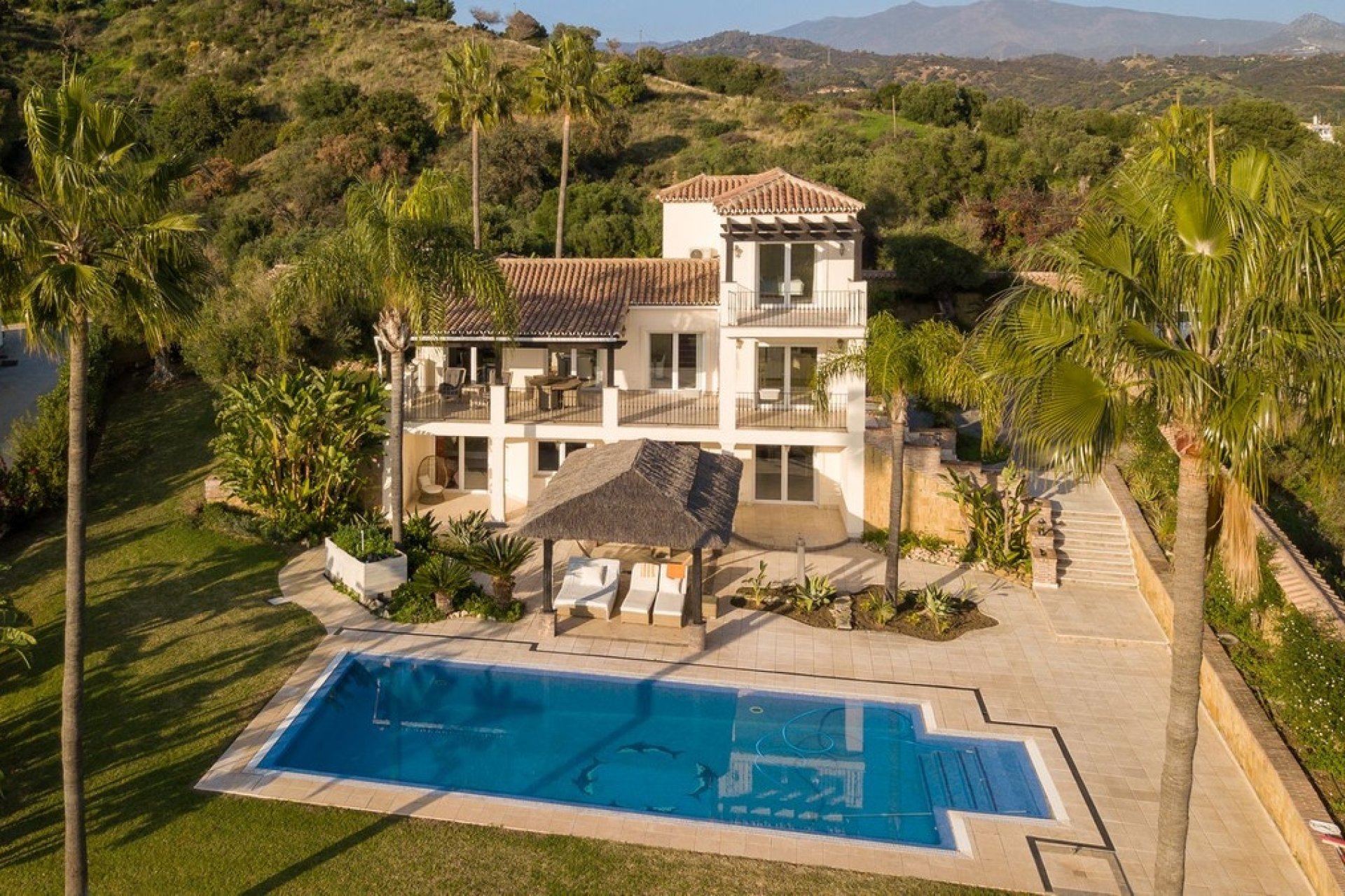 Rynek wtórny - Villa - Estepona - Estepona Centro