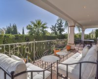Rynek wtórny - Villa - Estepona - Estepona Centro