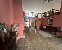 Rynek wtórny - Villa - Estepona - Estepona Centro