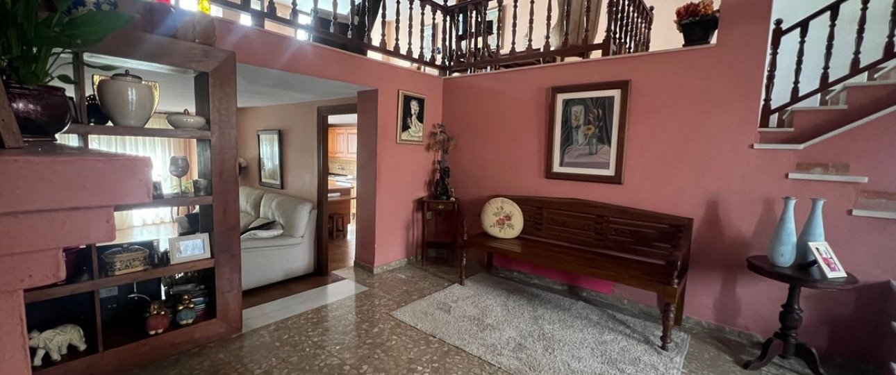 Rynek wtórny - Villa - Estepona - Estepona Centro
