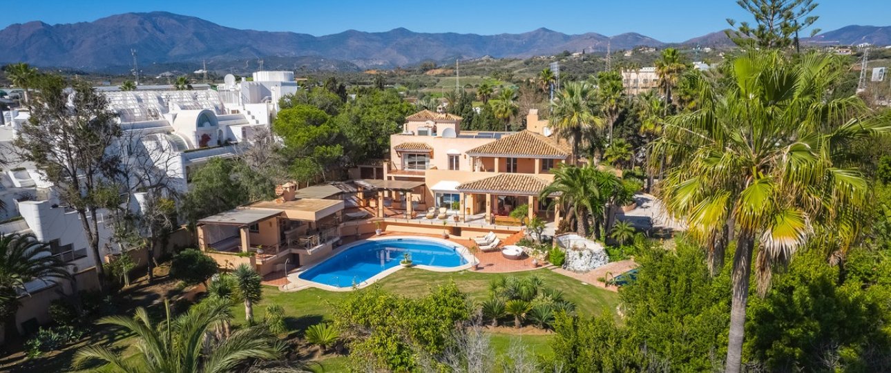 Rynek wtórny - Villa - Estepona - New Golden Mile