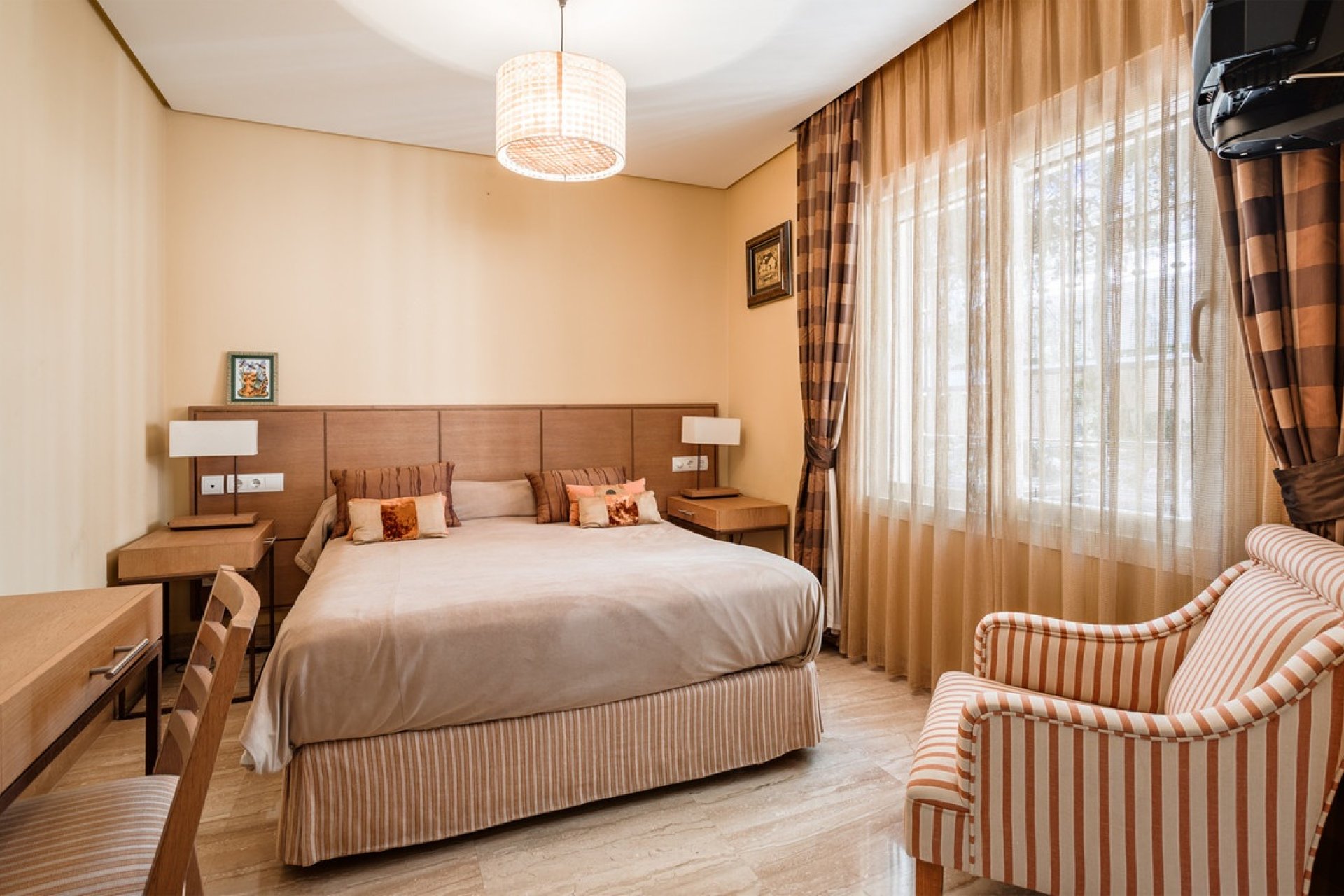 Rynek wtórny - Villa - Estepona - New Golden Mile