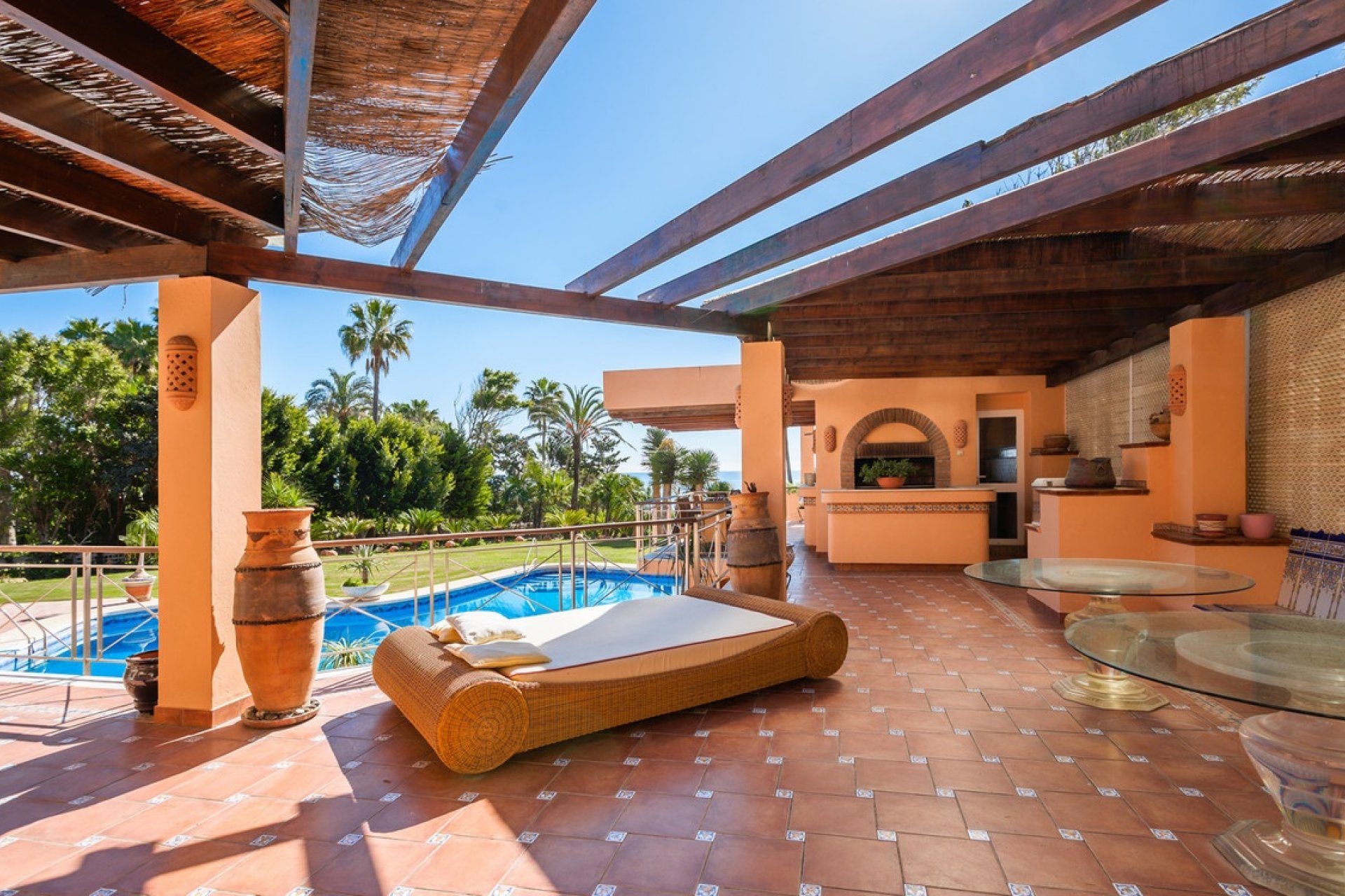 Rynek wtórny - Villa - Estepona - New Golden Mile