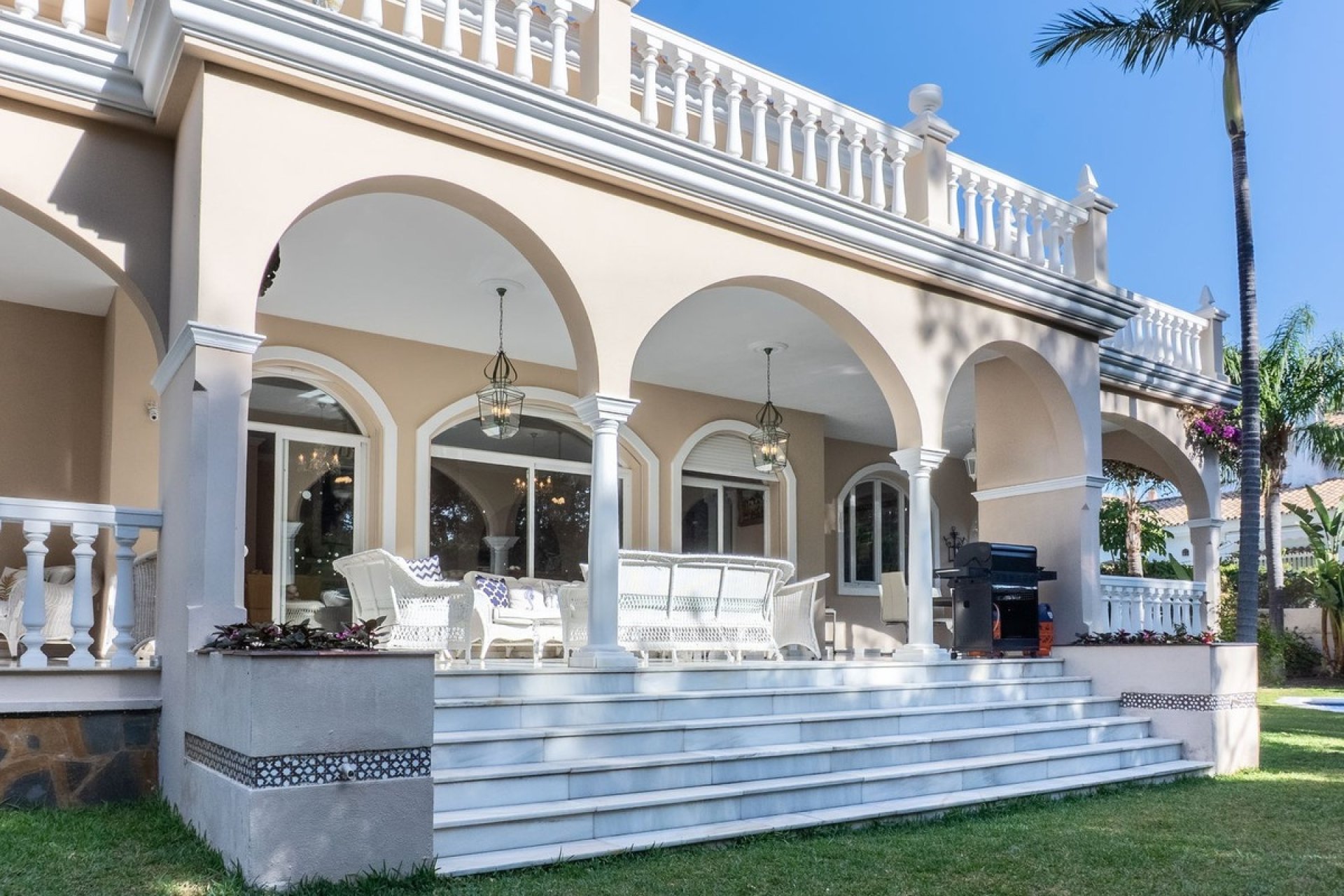 Rynek wtórny - Villa - Estepona - New Golden Mile