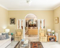 Rynek wtórny - Villa - Estepona - New Golden Mile