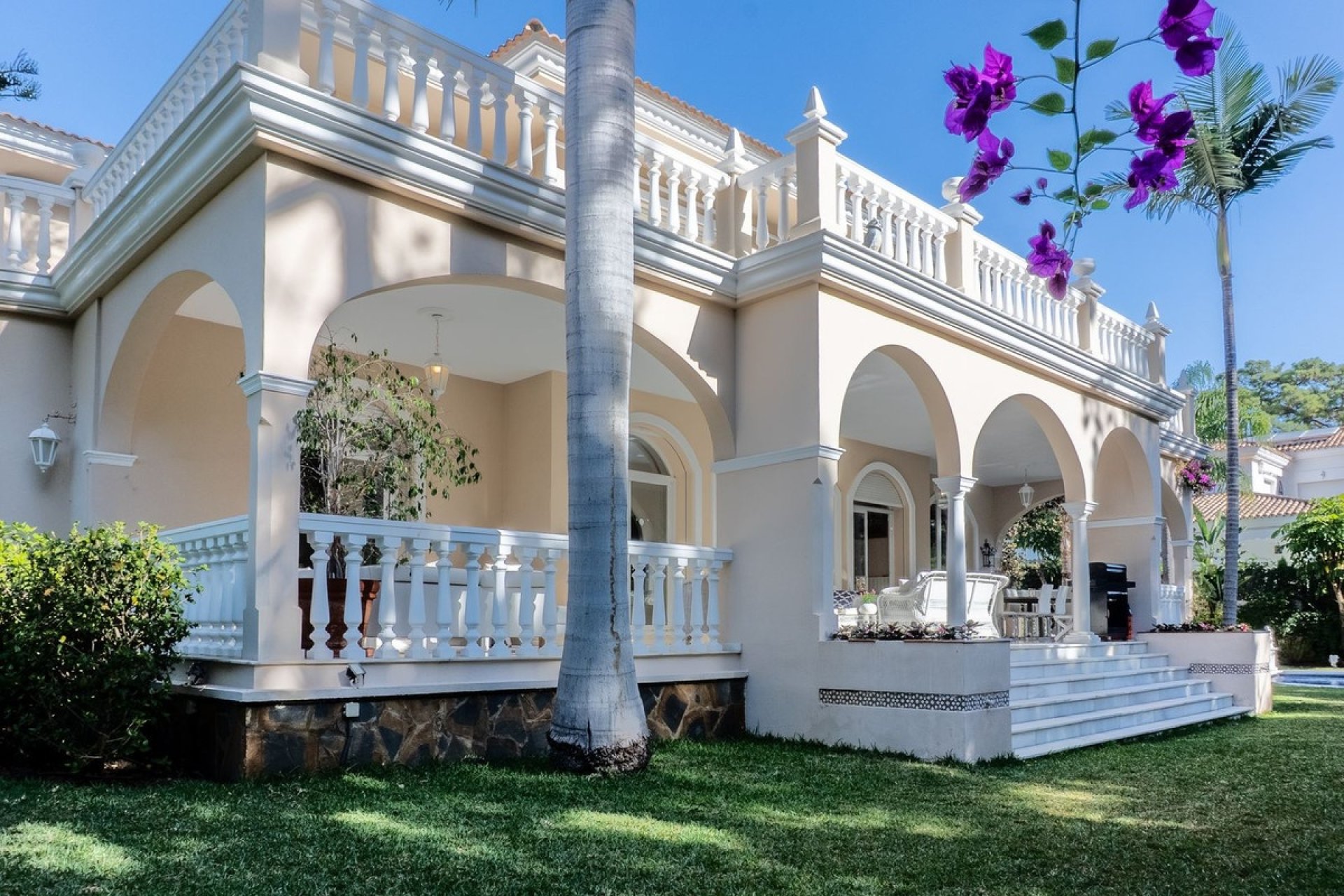 Rynek wtórny - Villa - Estepona - New Golden Mile