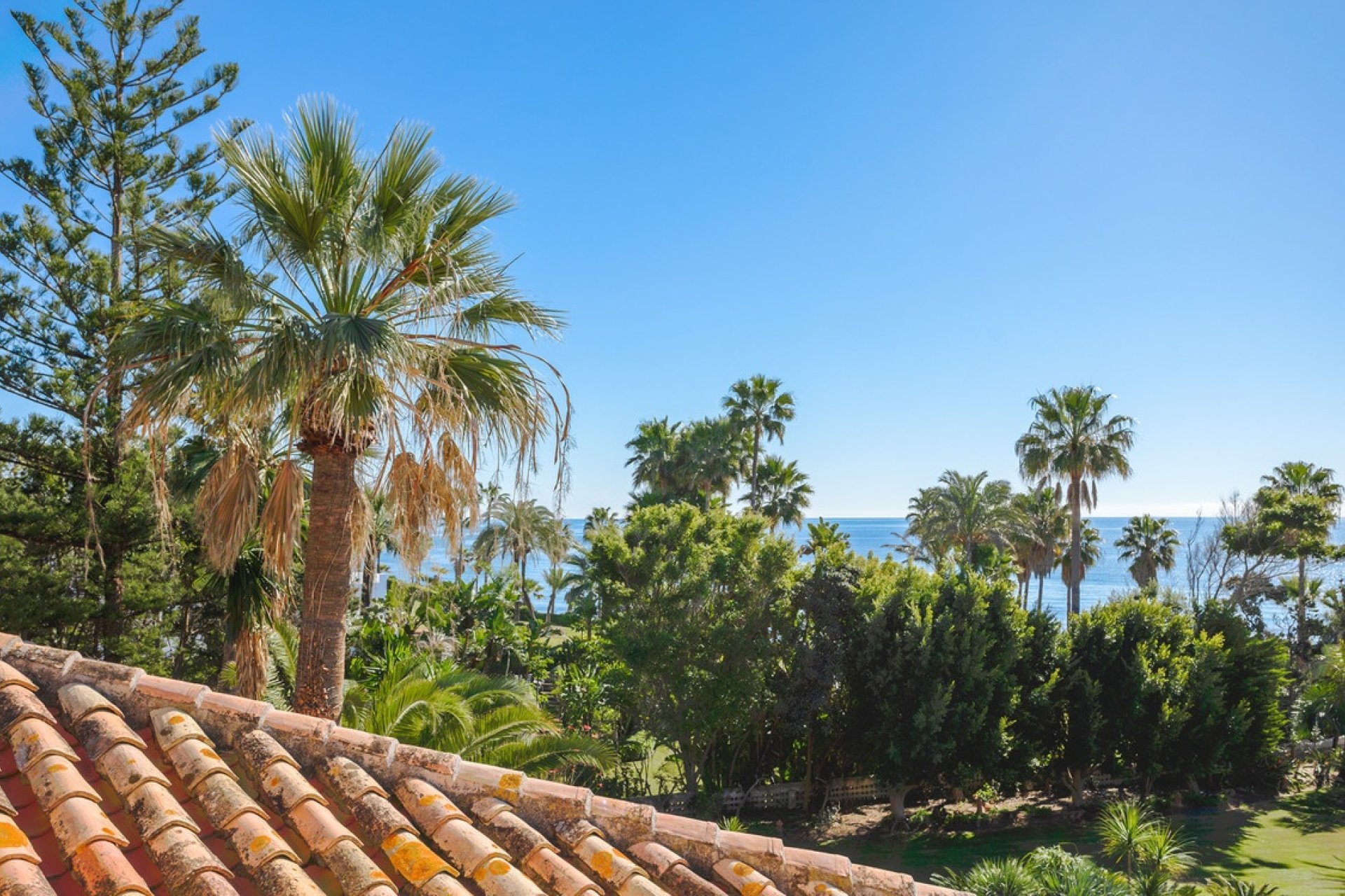 Rynek wtórny - Villa - Estepona - New Golden Mile
