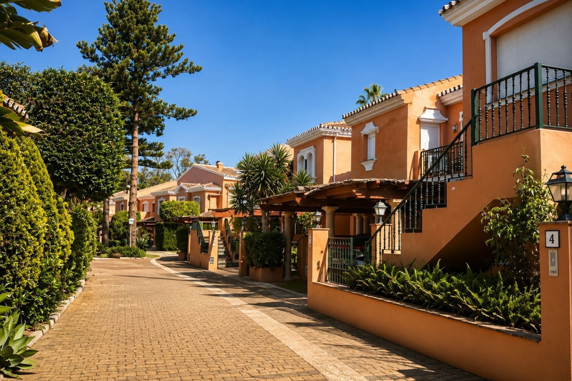 Rynek wtórny - Villa - Estepona - New Golden Mile