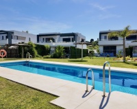Rynek wtórny - Villa - Estepona - New Golden Mile
