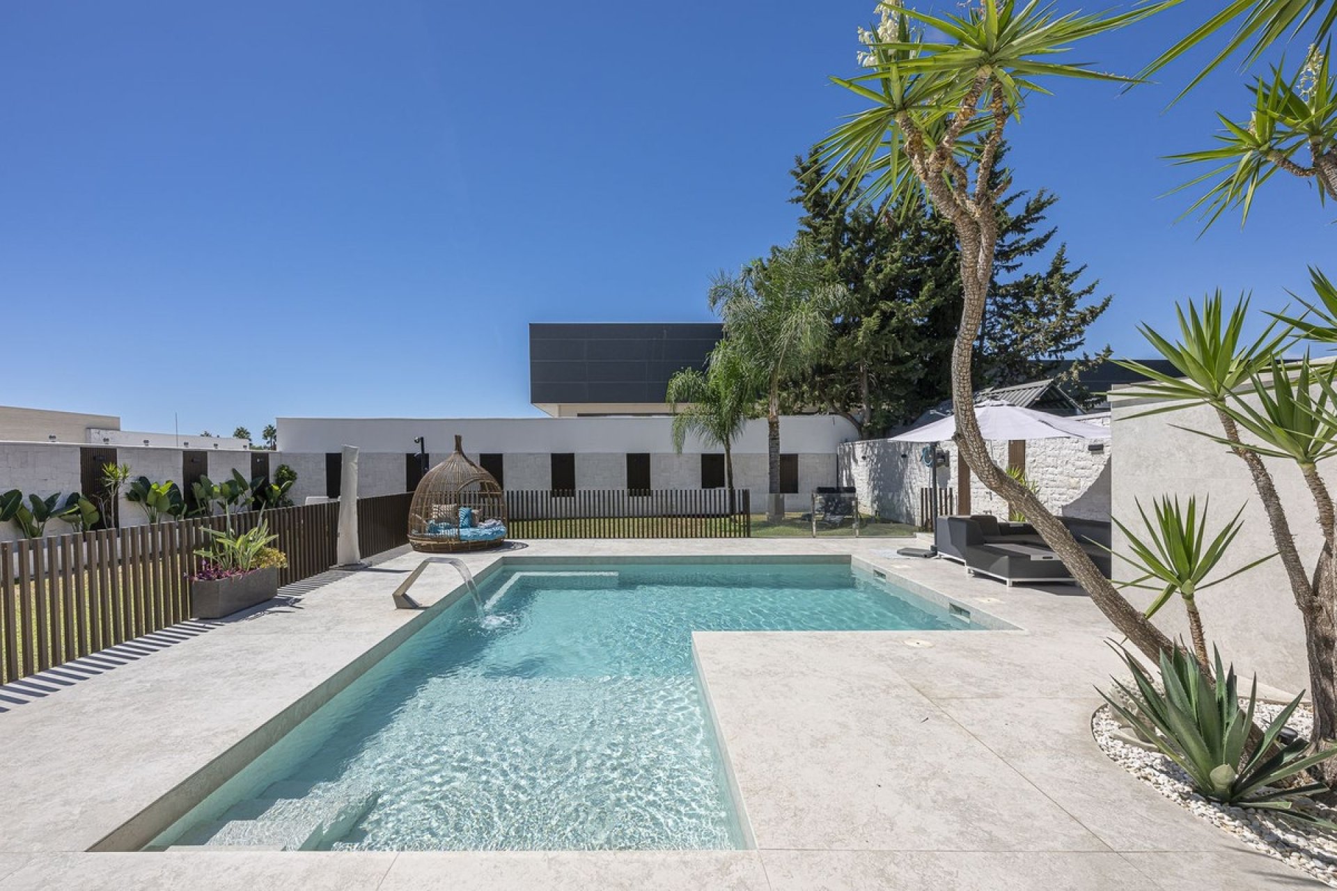 Rynek wtórny - Villa - Estepona - New Golden Mile
