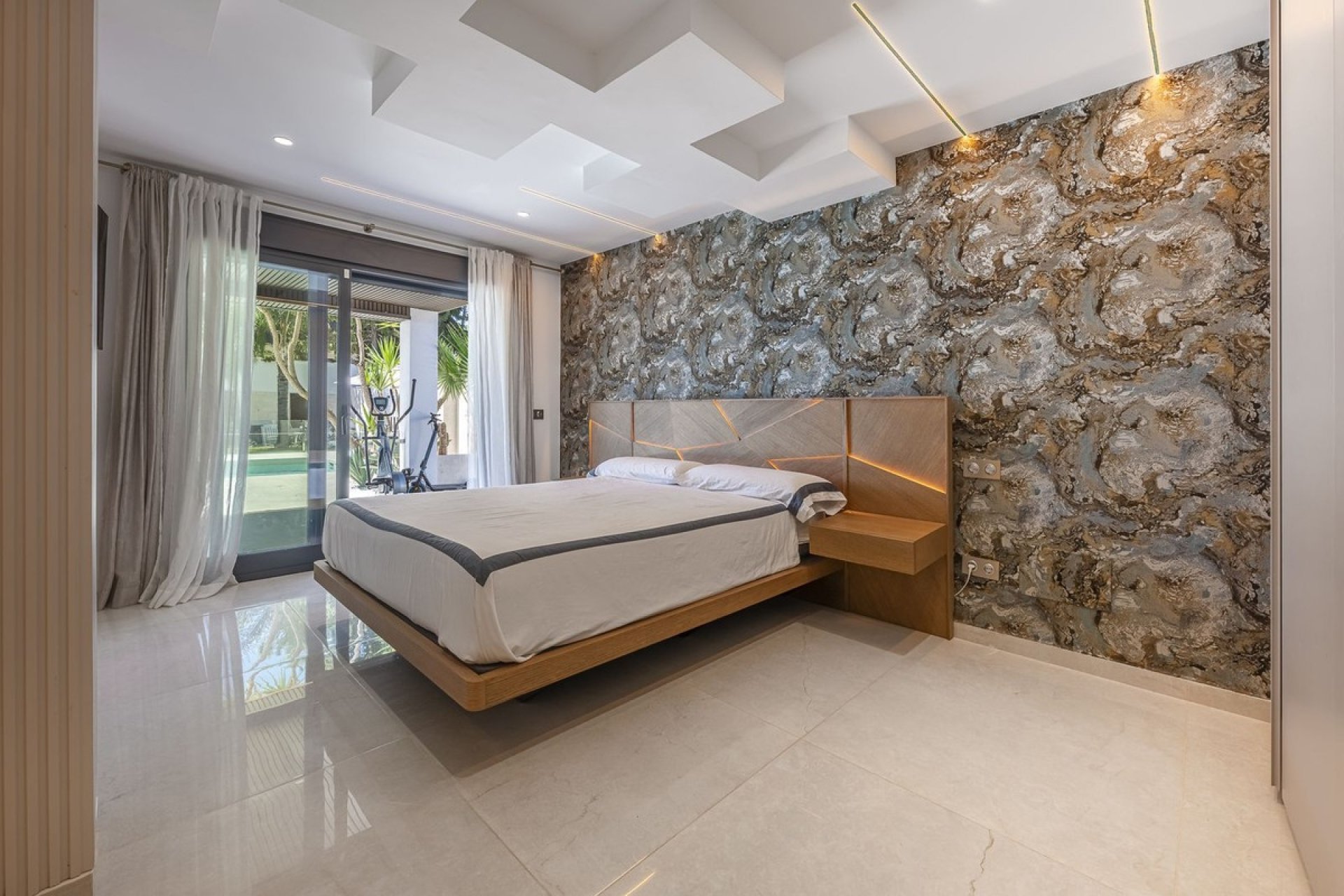 Rynek wtórny - Villa - Estepona - New Golden Mile