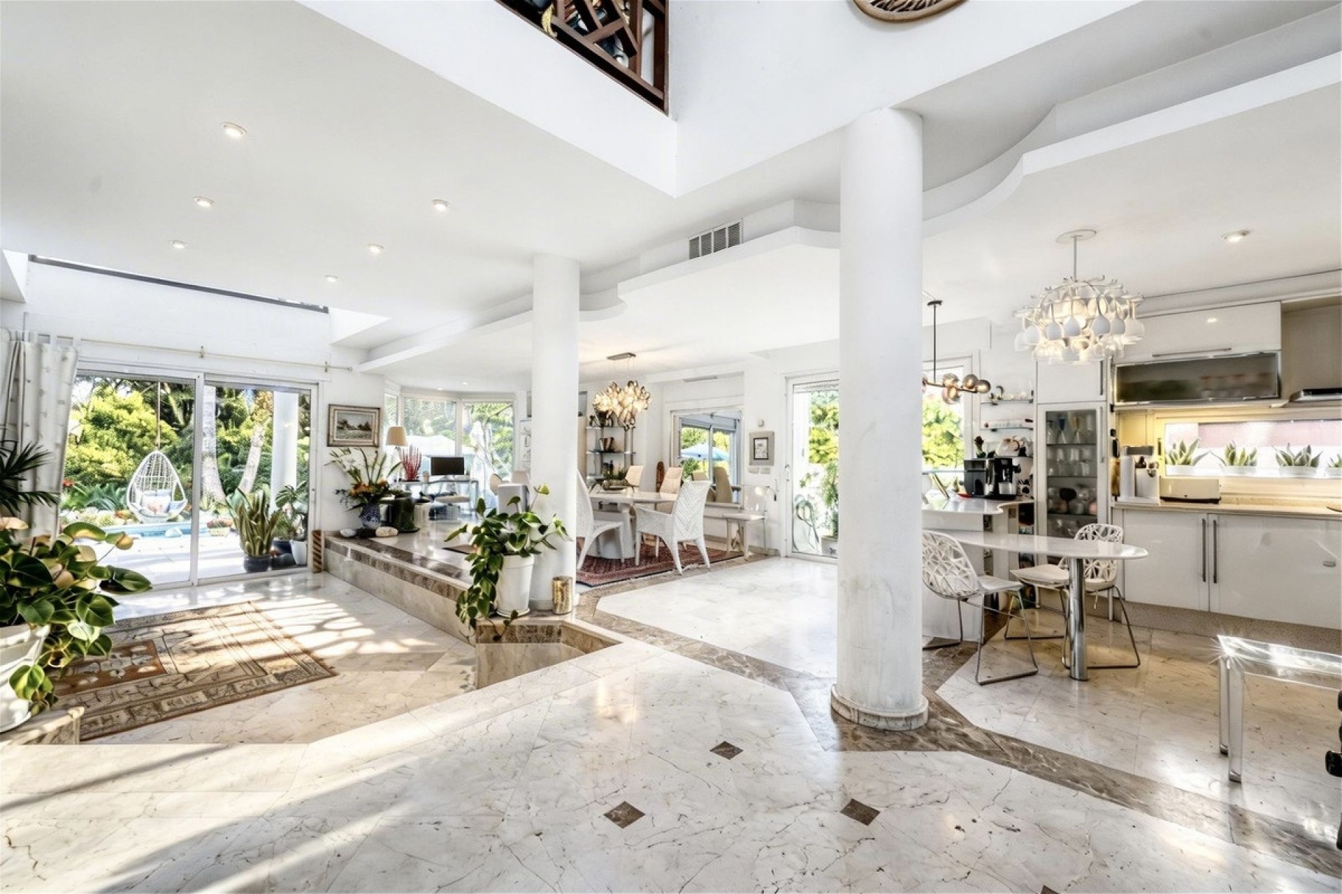 Rynek wtórny - Villa - Estepona - New Golden Mile