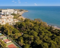 Rynek wtórny - Villa - Estepona - New Golden Mile