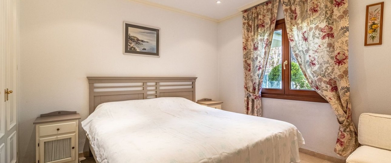 Rynek wtórny - Villa - Estepona - New Golden Mile