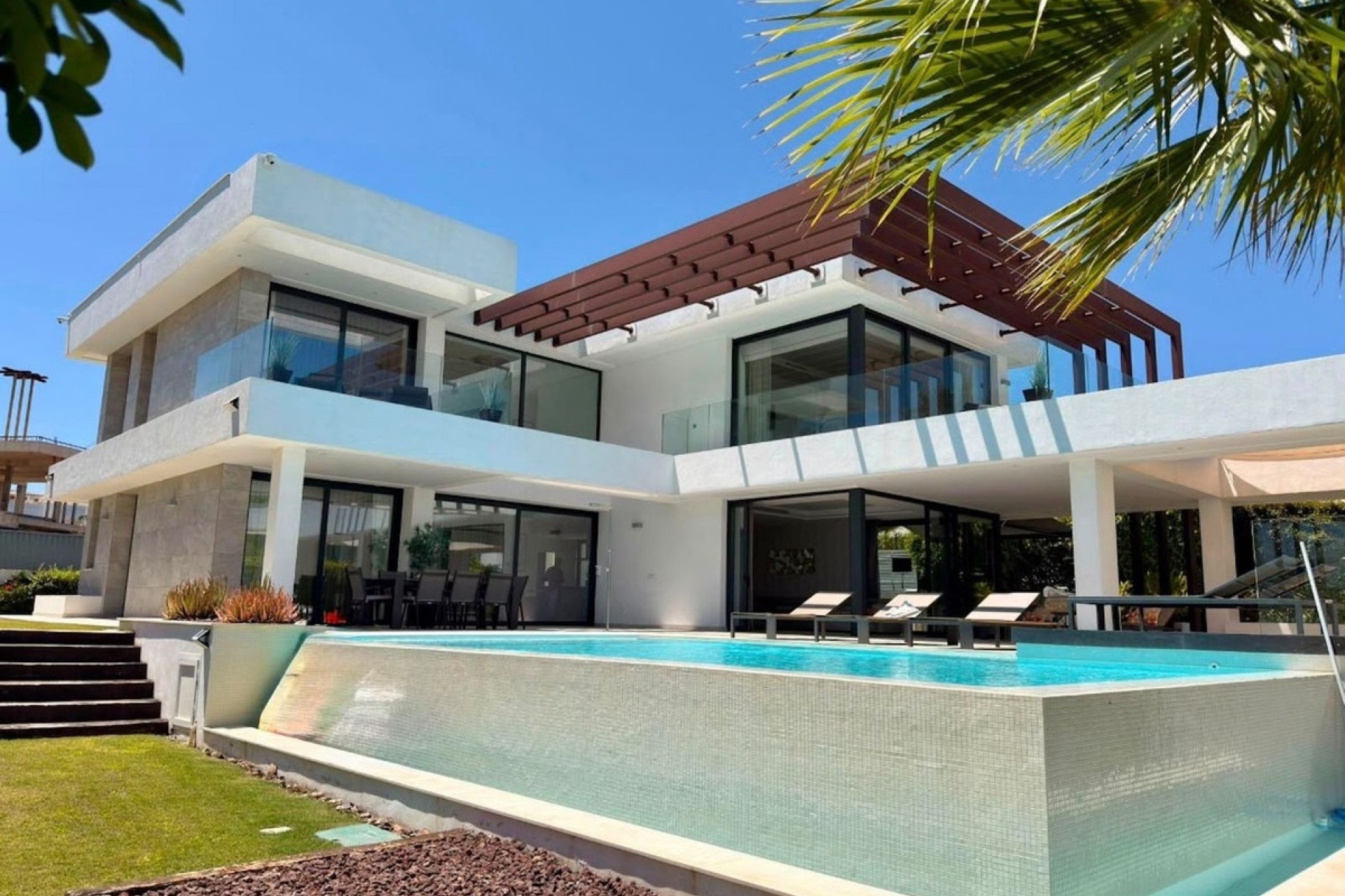 Rynek wtórny - Villa - Estepona - New Golden Mile
