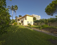 Rynek wtórny - Villa - Estepona - New Golden Mile