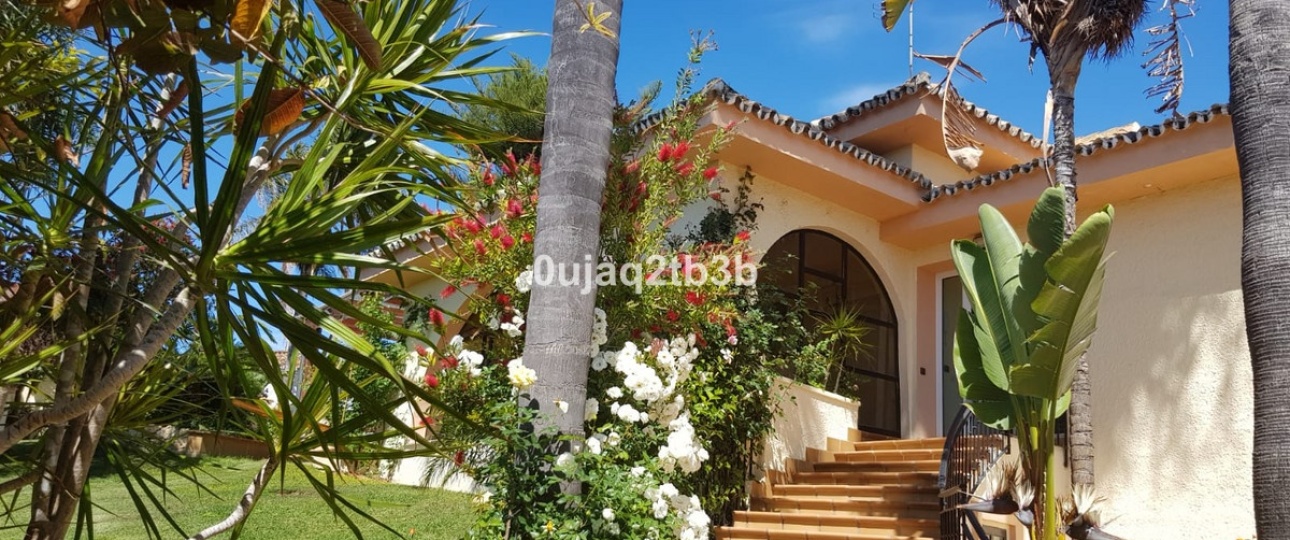 Rynek wtórny - Villa - Estepona - New Golden Mile