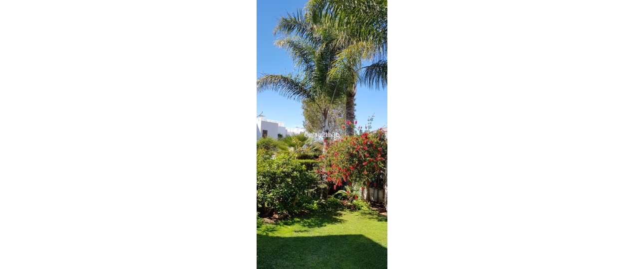 Rynek wtórny - Villa - Estepona - New Golden Mile