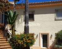 Rynek wtórny - Villa - Estepona - New Golden Mile