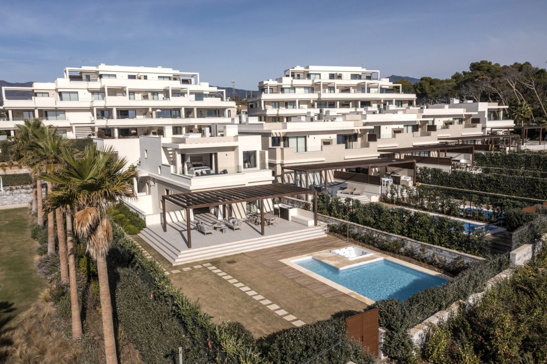 Rynek wtórny - Villa - Estepona - New Golden Mile