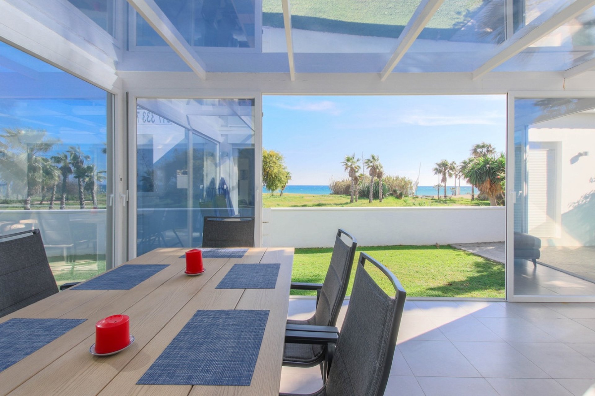 Rynek wtórny - Villa - Estepona - New Golden Mile