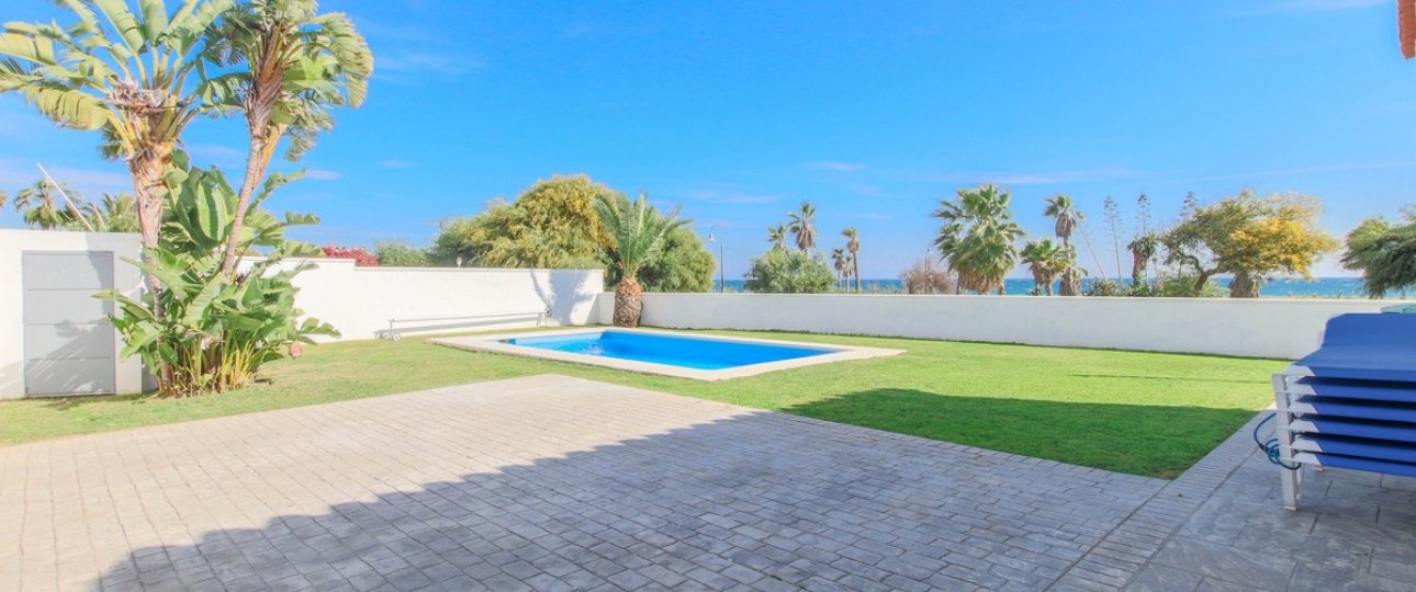 Rynek wtórny - Villa - Estepona - New Golden Mile